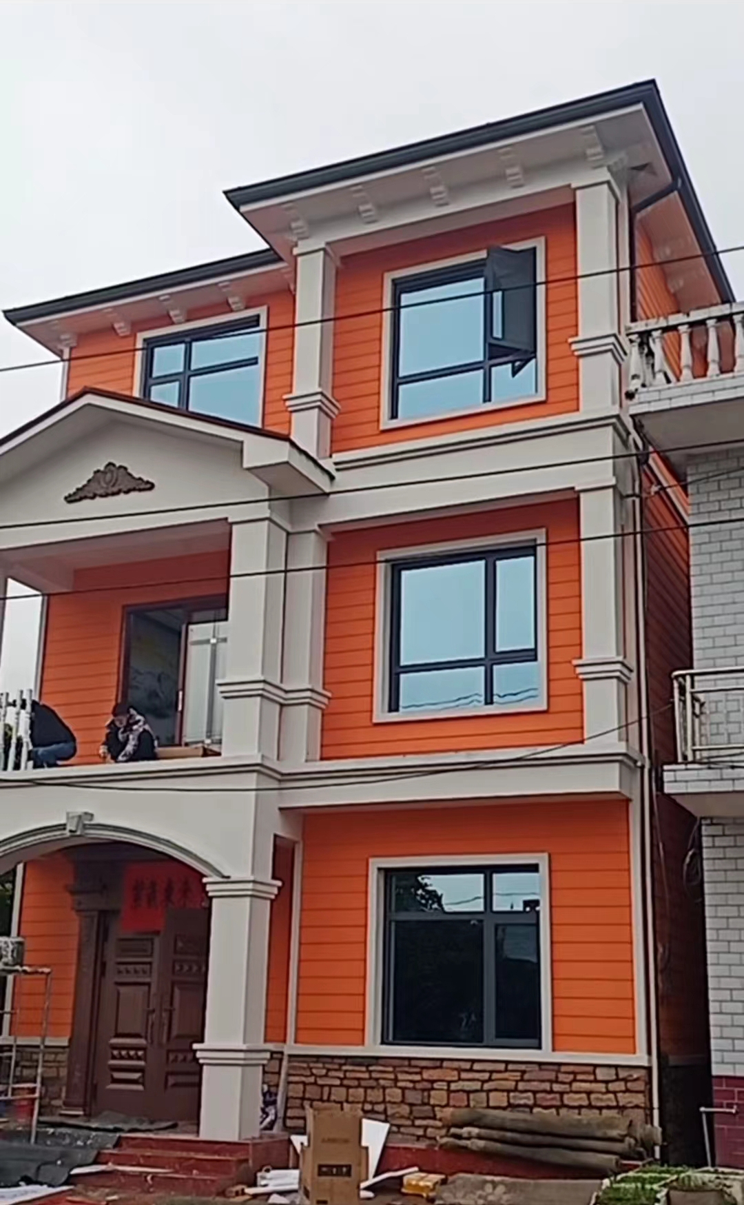 輕鋼房屋是否適用于私人度假屋或度假別墅建設？(圖2)